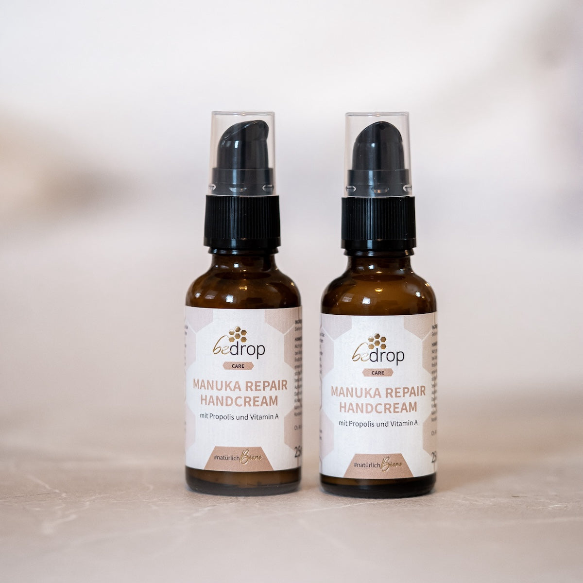 Vorteilsset: 3x Manuka Repair Handcream / Handcreme mit Manuka Honig, Propolis und Vitamin A im 3er Set