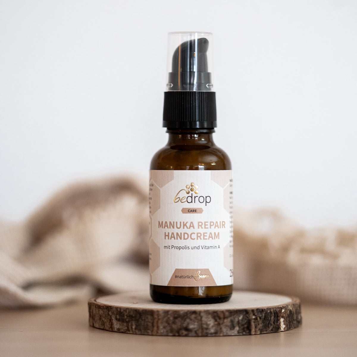 Manuka Repair Handcream / Handcreme mit Manuka Honig, Propolis und Vitamin A - 25ml