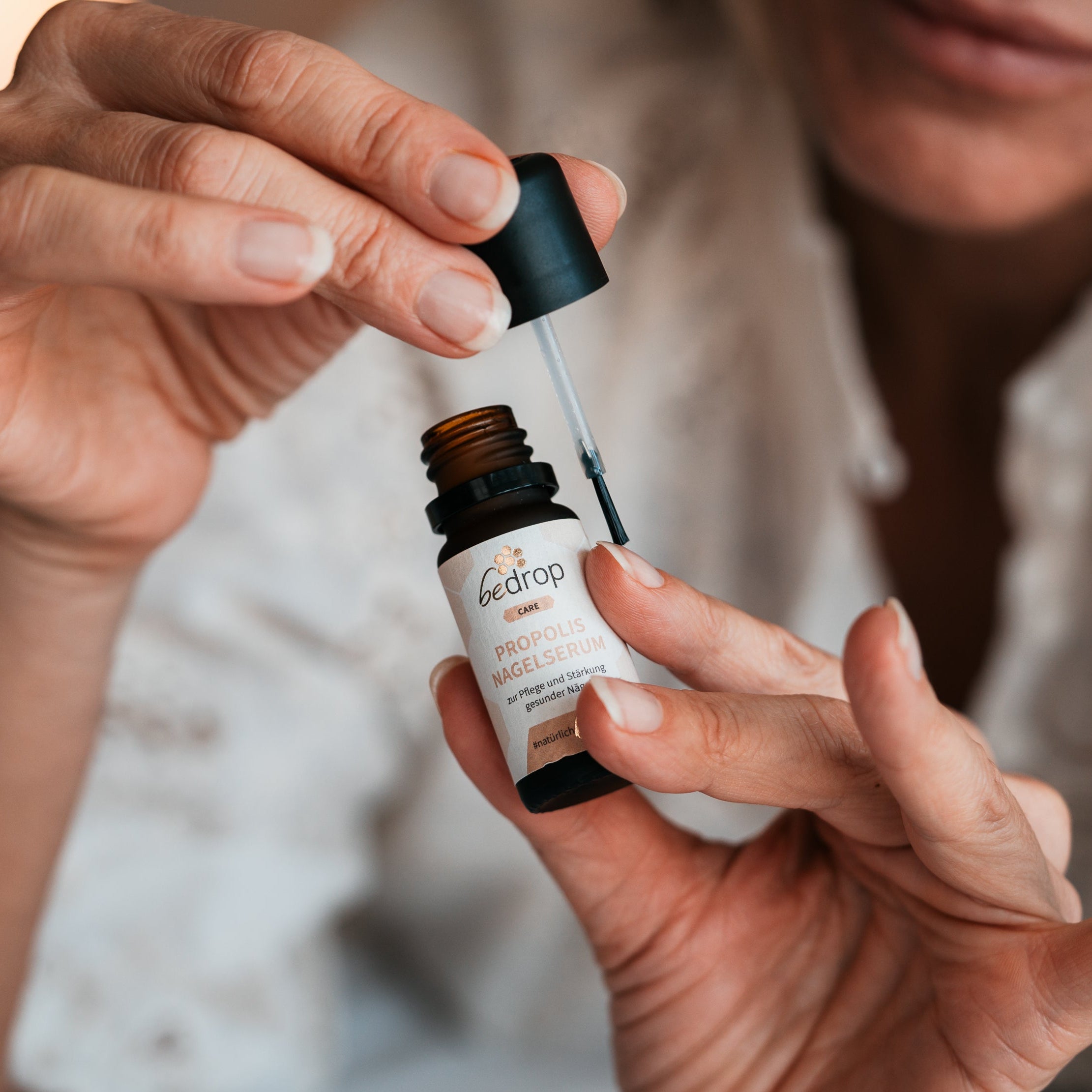 Vorteilsset: 3x Propolis Nagelserum - Nagelpflege mit hochdosiertem Propolis & 4 ätherischen Ölen - 10ml