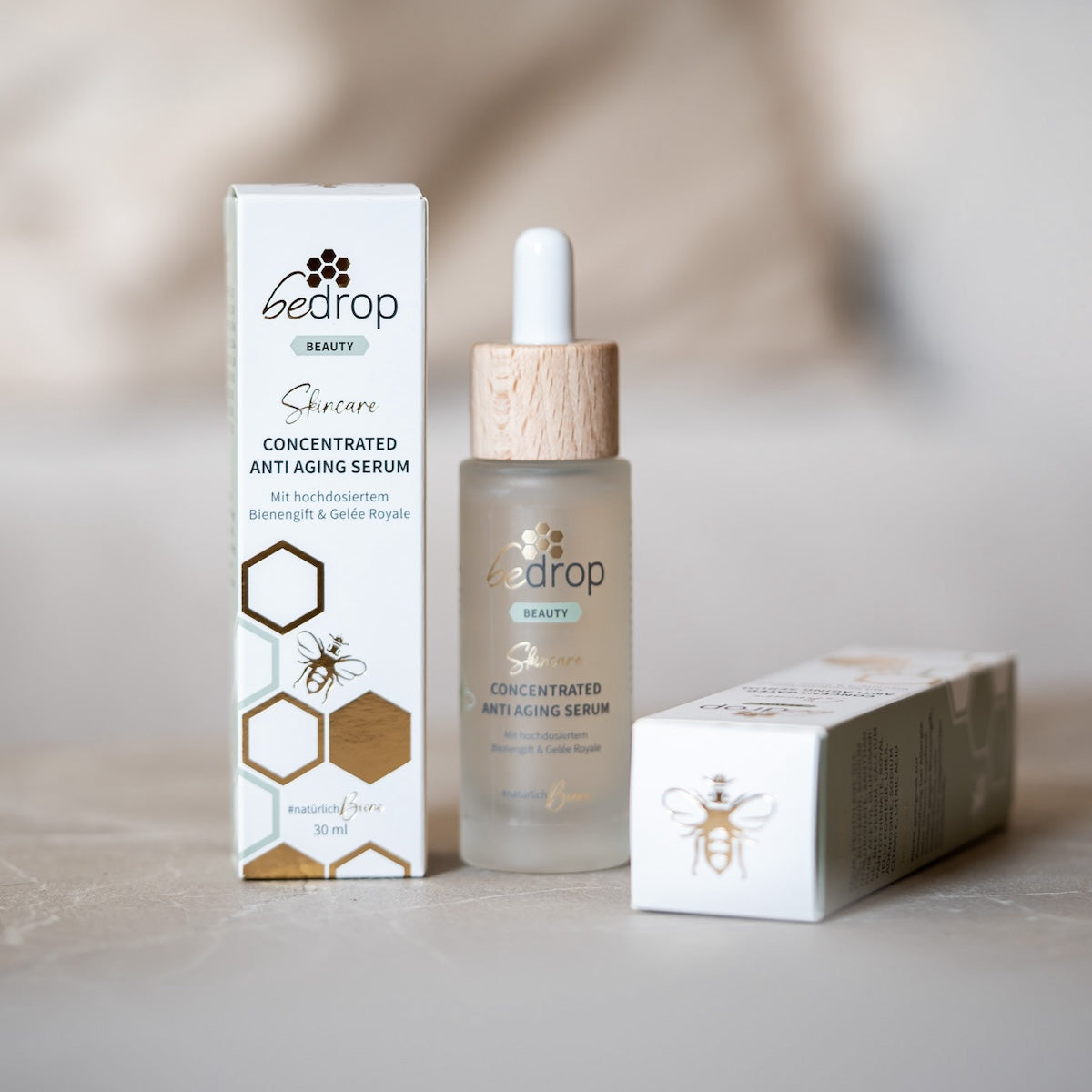 Vorteilsset: 3x CONCENTRATED ANTI AGING SERUM / Gesichtsserum mit hochdosiertem Bienengift & Gelée Royale - 30ml
